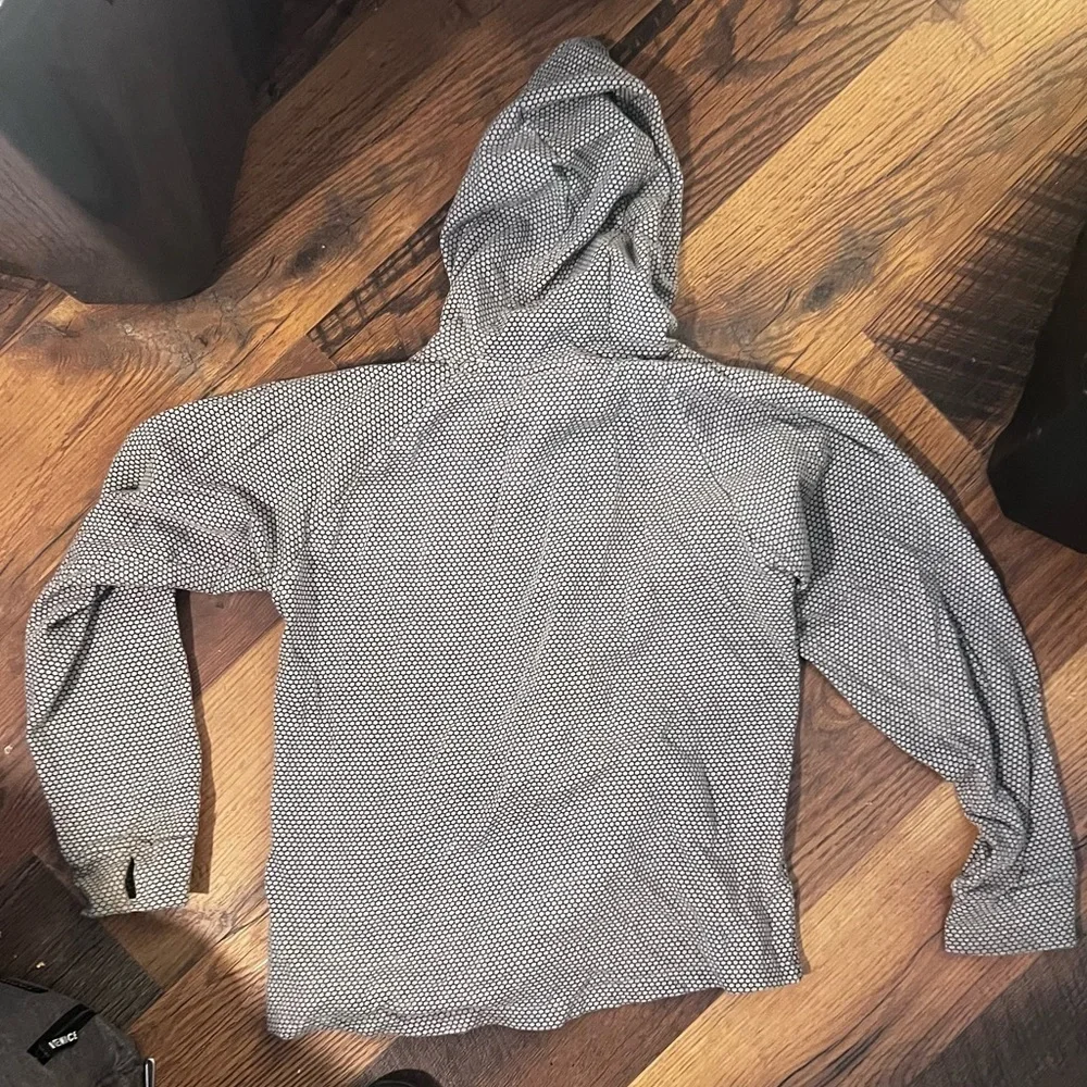 Hoodie​​​​